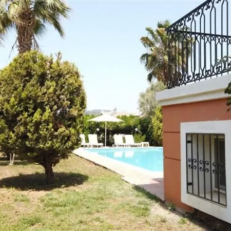 3 Bed Private Villa Located In Hisaronu Villa
